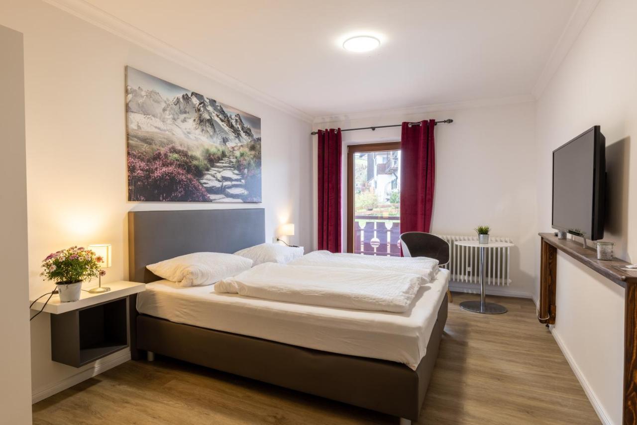 Gasthof Zur Post Saulgrub Kültér fotó